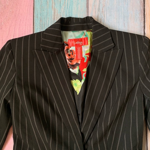 Y2k Latina life pinstripe single button blazer - Picture 4 of 8